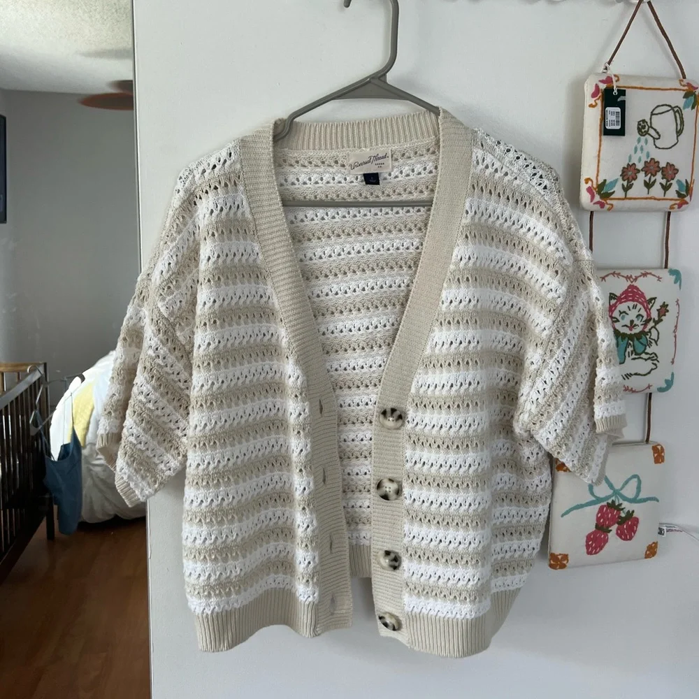 UNIVERSAL cardigan - Picture 2 of 11